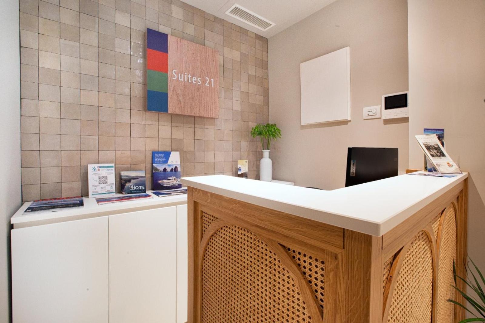 Estate4Home - Suites 21 Sorrento Kültér fotó