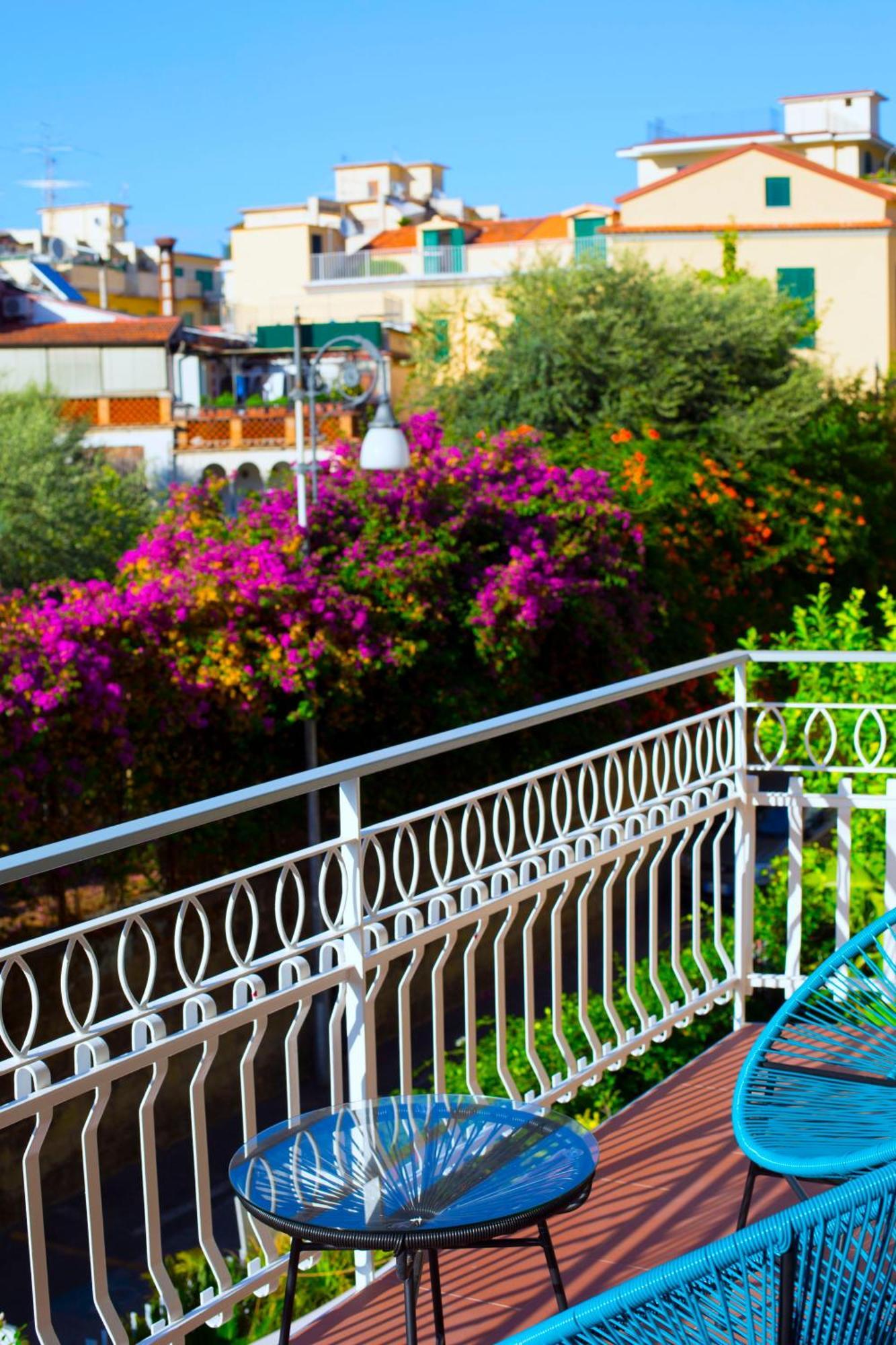 Estate4Home - Suites 21 Sorrento Kültér fotó
